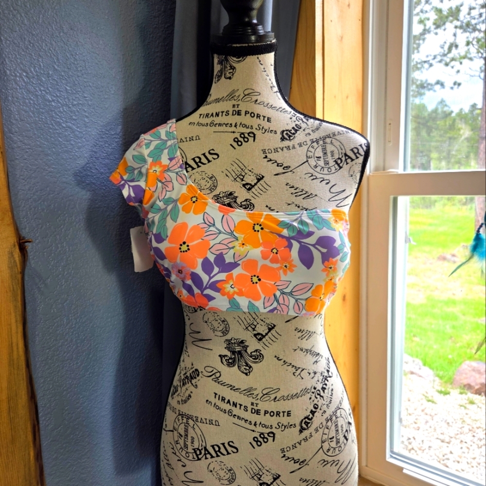 Ninety Nine Women's One Shoulder Bikini Top Size Large